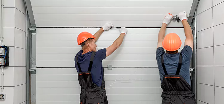 Choose Us for Your Garage Door Needs in West Islip