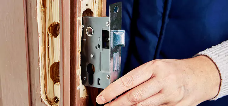 Garage Door Lock Replacement West Islip